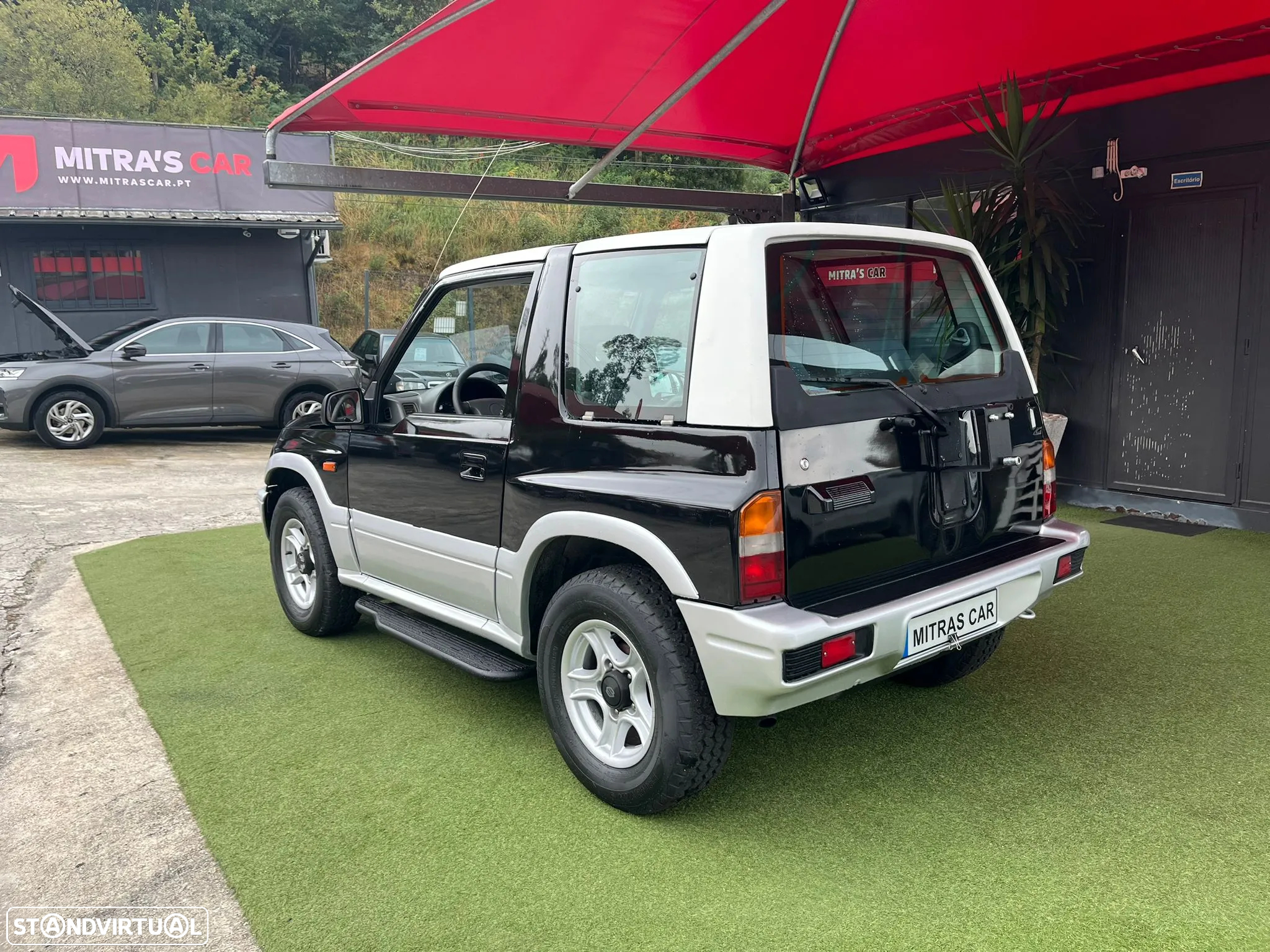 Suzuki Vitara 1.9 TD JLX - 3