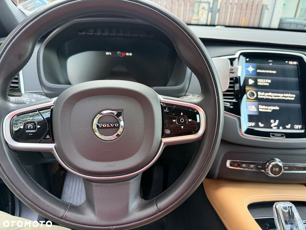 Volvo XC 90 - 14