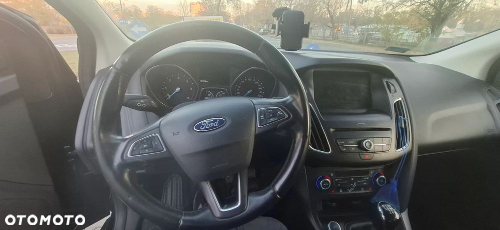 Ford Focus 1.5 TDCi SYNC Edition ASS - 12