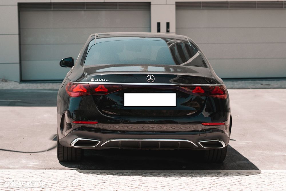 Mercedes-Benz E 300 - 2