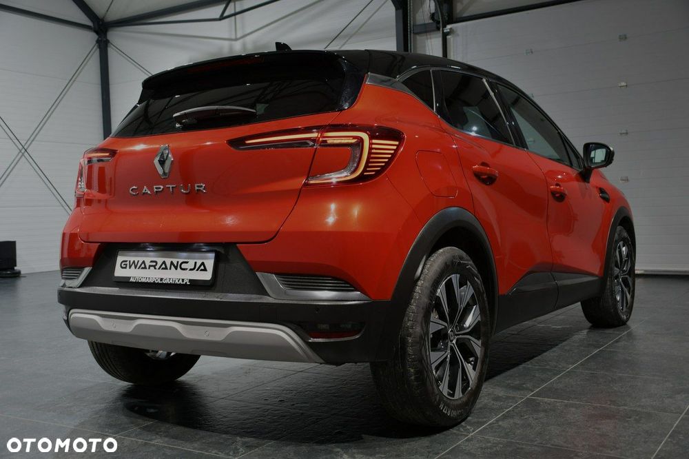 Renault Captur TCe Mild Hybrid 140 GPF TECHNO - 12