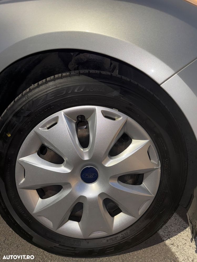 Ford Focus 1.6 TDCI DPF Titanium - 16