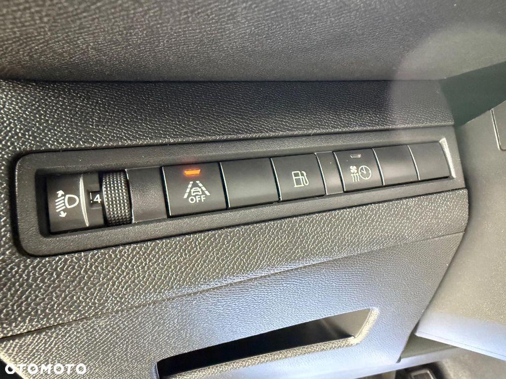 Peugeot 3008 225 e-EAT8 Allure - 21