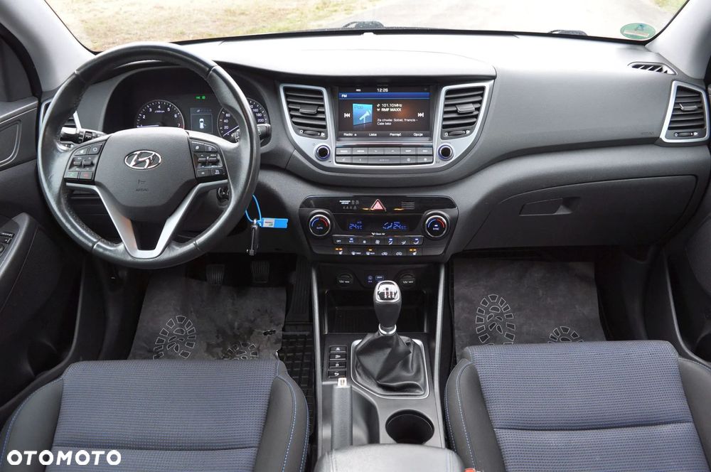 Hyundai Tucson 1.6 GDI BlueDrive Design 2WD - 18