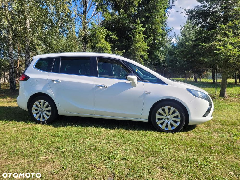 Opel Zafira - 2