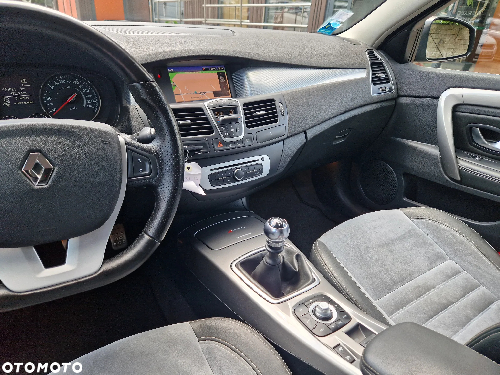 Renault Laguna Grandtour dCi 150 FAP Start-Stop GT - 6
