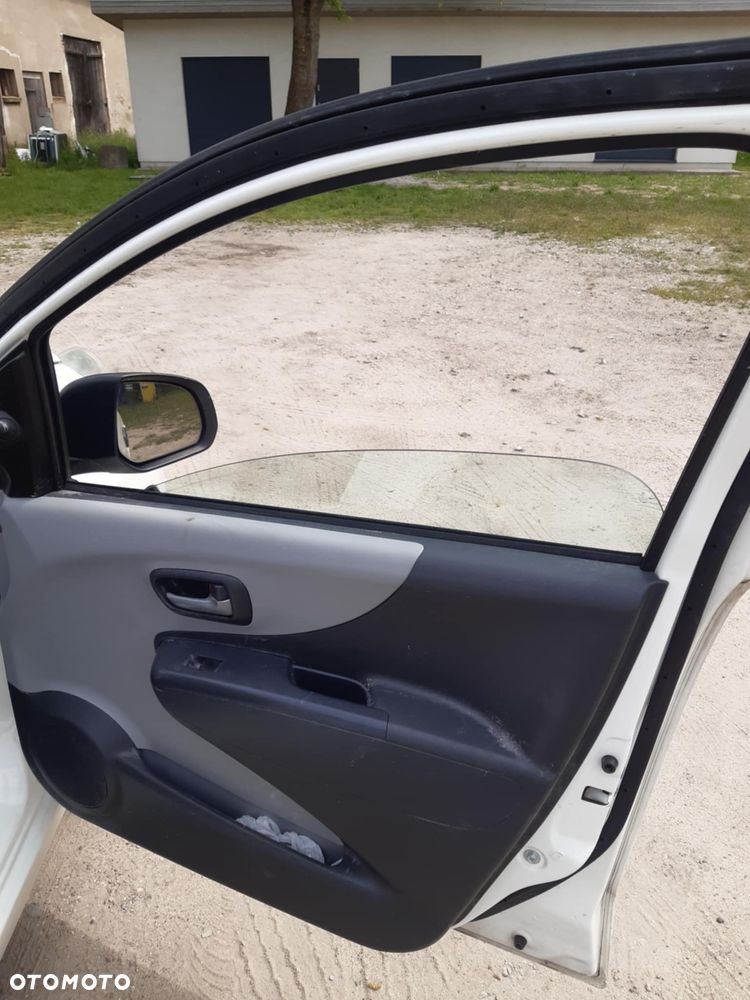 Suzuki Alto 1.0 City - 9