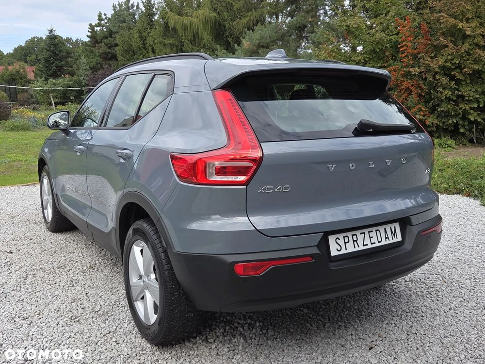 Volvo XC 40 T3 Momentum Core - 25