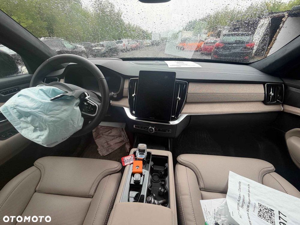 Volvo XC 90 - 7