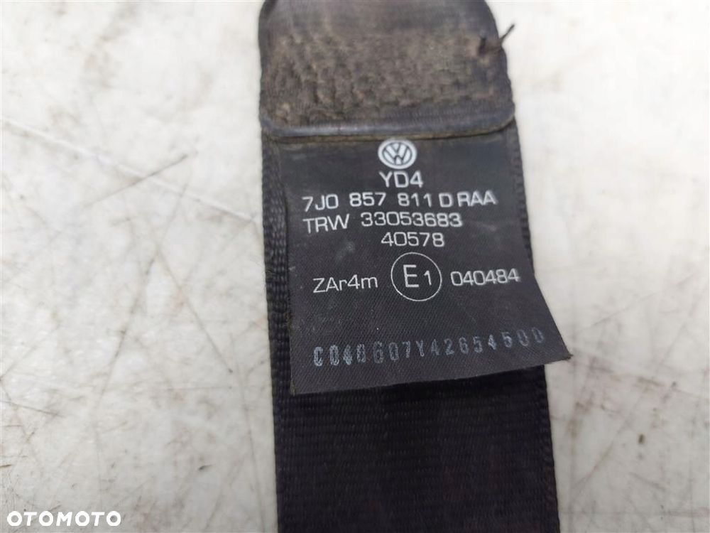 Pas bezpieczeństwa lewy tył VW Transporter T5 2003-2009 LIFT TRW 7J0857811D - 2