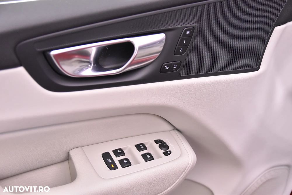Volvo XC 60 B4 MHEV Inscription - 14