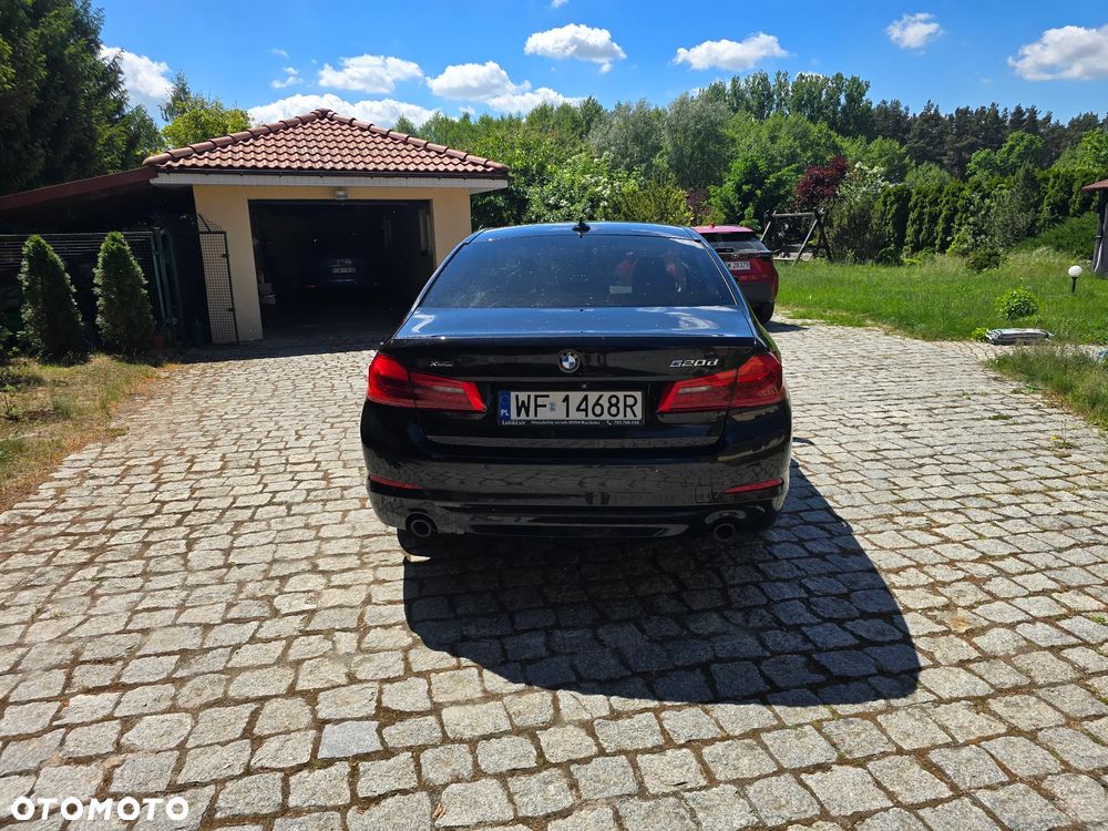 BMW Seria 5 520d xDrive Sport Line sport - 4