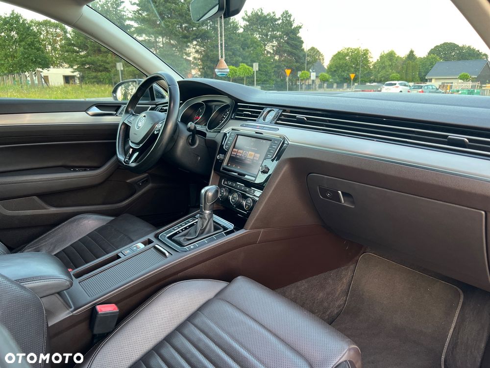 Volkswagen Passat 2.0 TDI BMT Highline DSG - 30