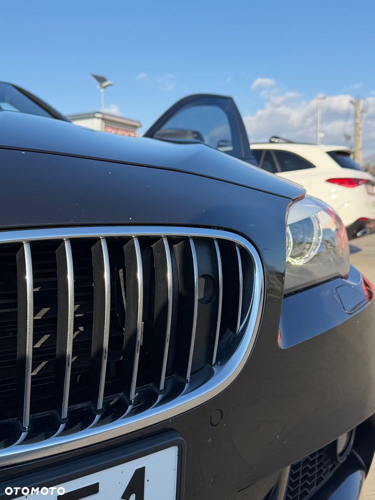 BMW Seria 5 550i xDrive Sport-Aut - 7
