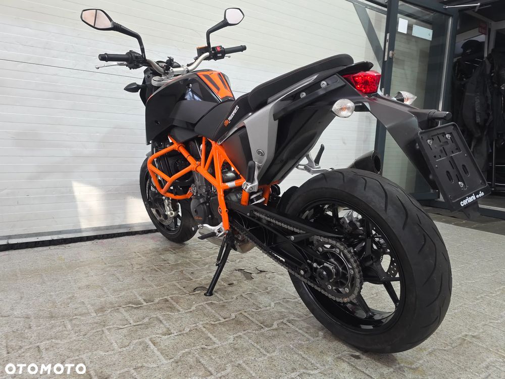 KTM Duke - 17