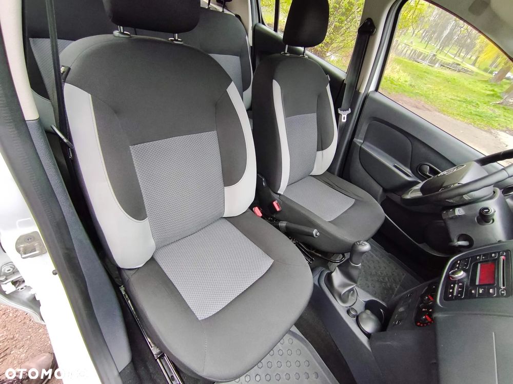 Dacia Sandero 1.2 16V Open - 16