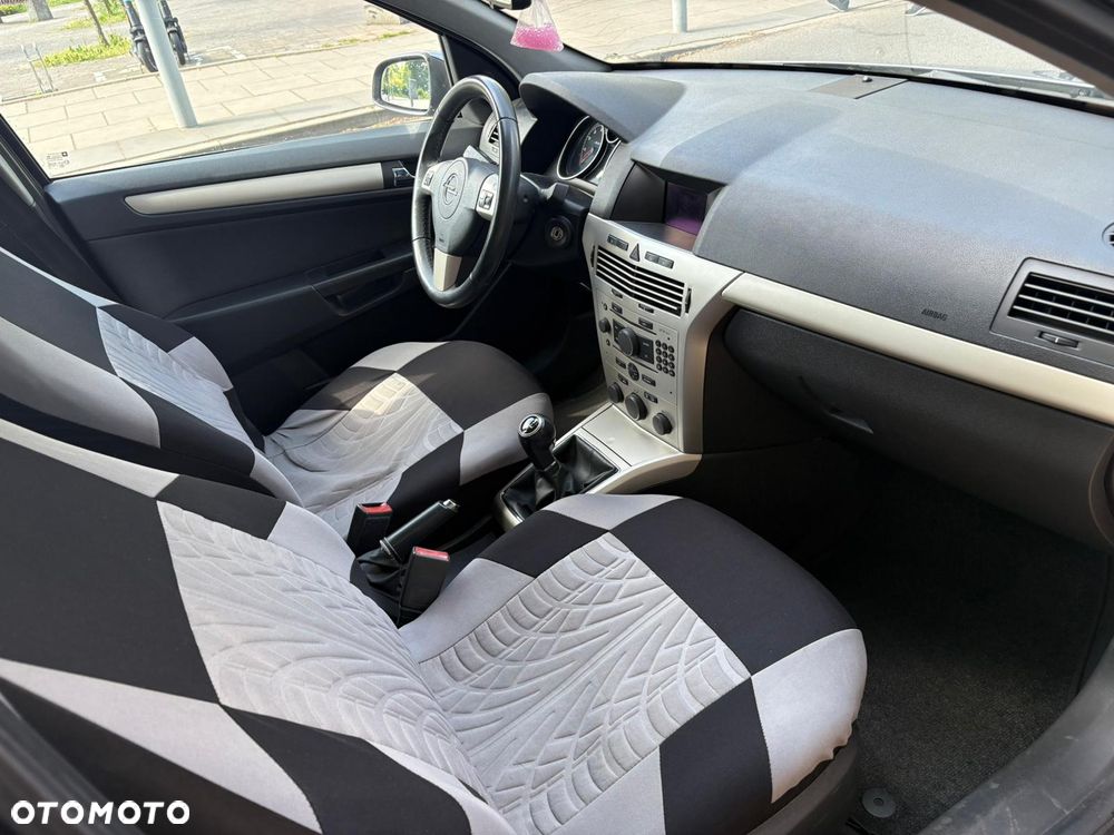 Opel Astra 1.6 Enjoy - 14