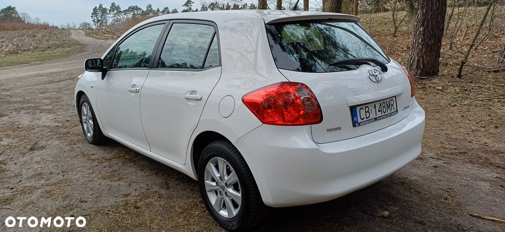 Toyota Auris 1.4 D-4D Luna - 15