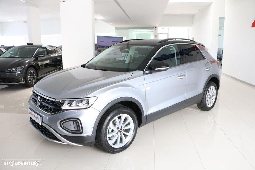 VW T-Roc 1.0 TSI Urban - 11
