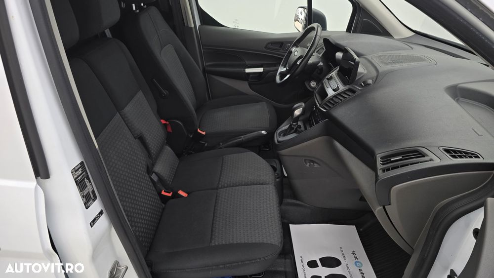 Ford Transit Connect - 19
