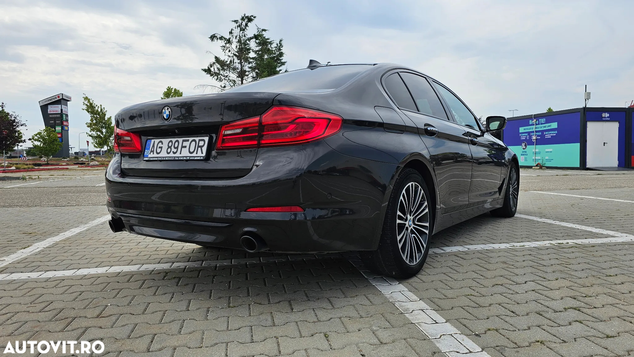 BMW Seria 5 520d Sport-Aut. - 7