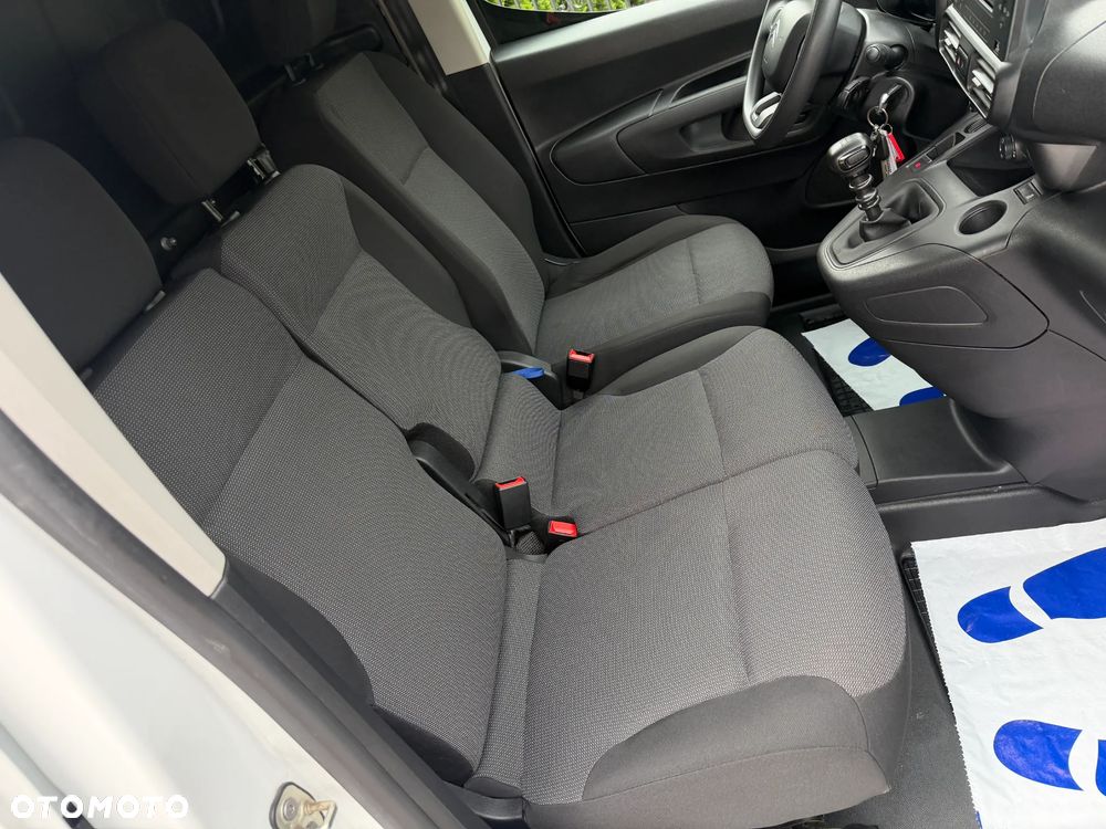 Citroën BERLINGO - 13