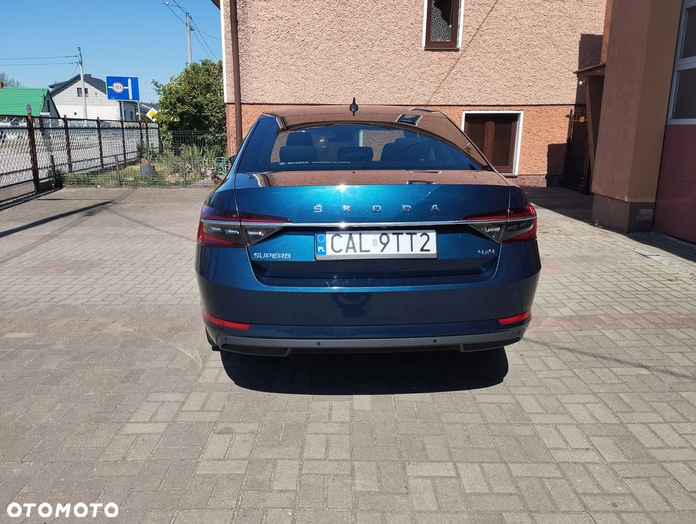 Skoda Superb 2.0 TDI SCR 4x4 Style DSG - 13