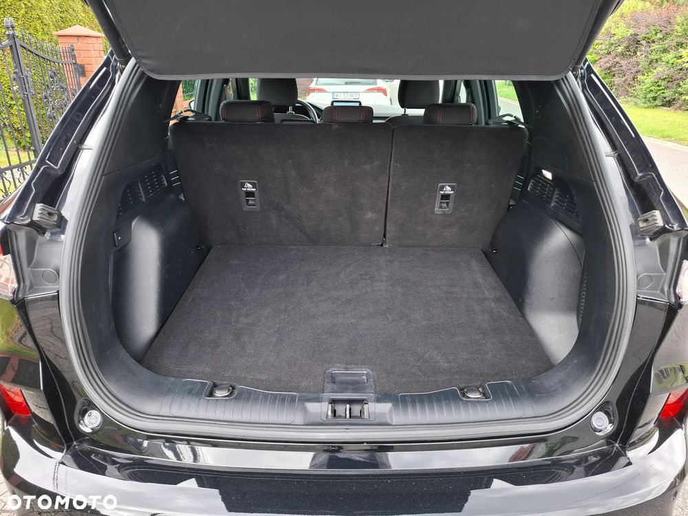 Ford Kuga 2.5 FHEV FWD ST-Line - 26