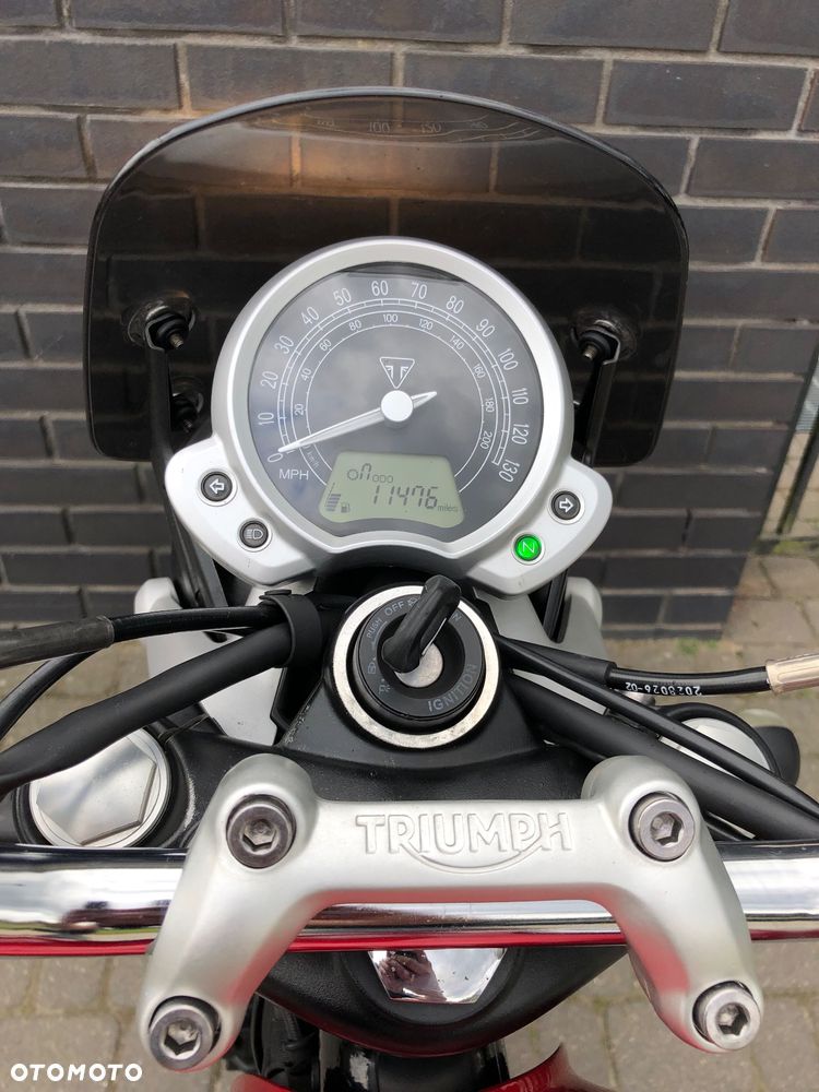 Triumph Street Twin - 17