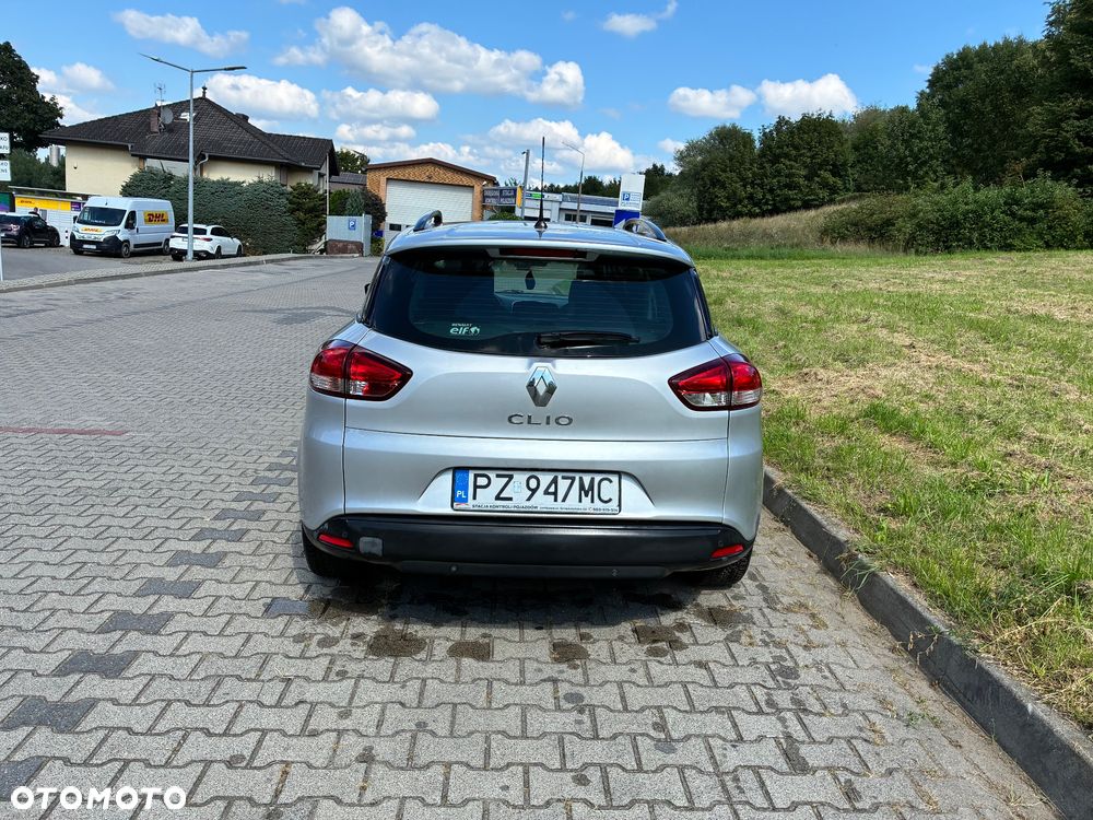 Renault Clio - 6