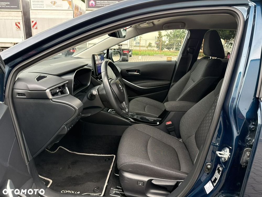Toyota Corolla 1.8 Hybrid Style - 11