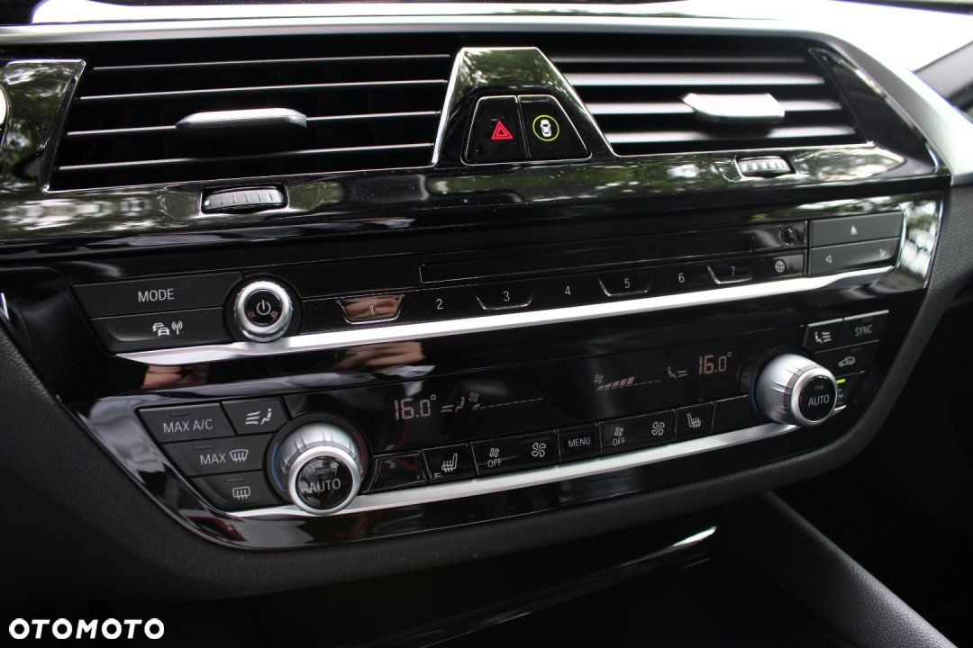 BMW Seria 5 - 17