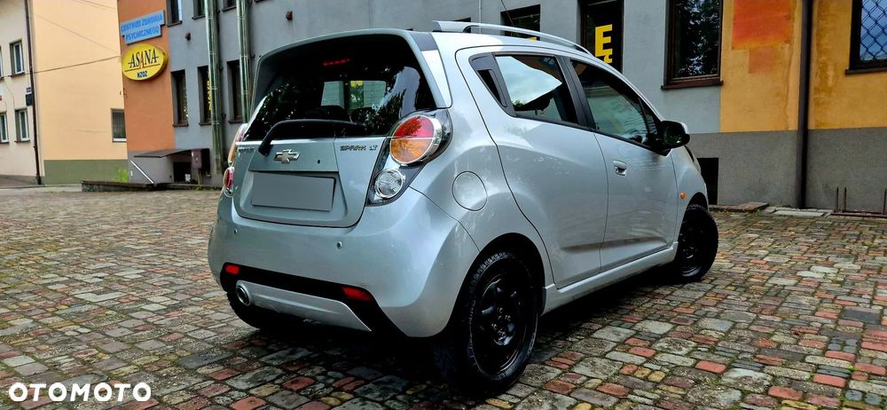 Chevrolet Spark 1.2 LT+ - 31