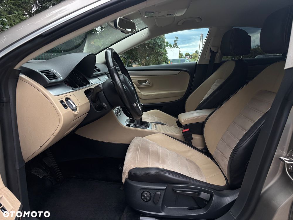 Volkswagen CC 2.0 TDI BlueMotion Technology - 17