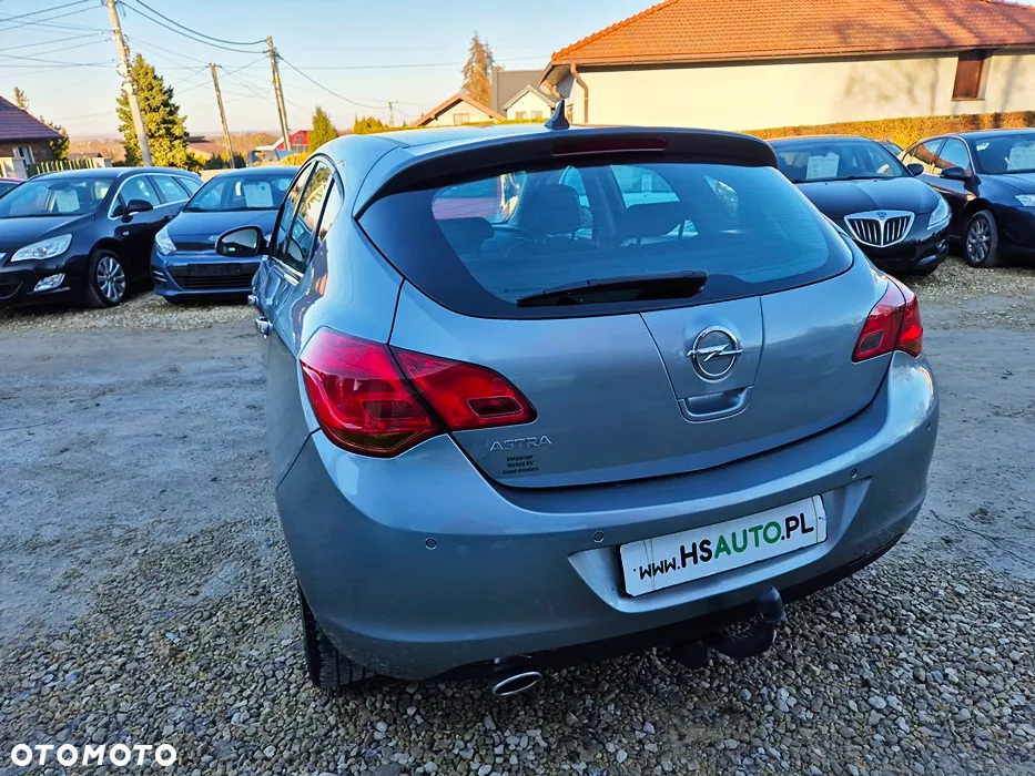 Opel Astra 1.4 Turbo Exklusiv - 18
