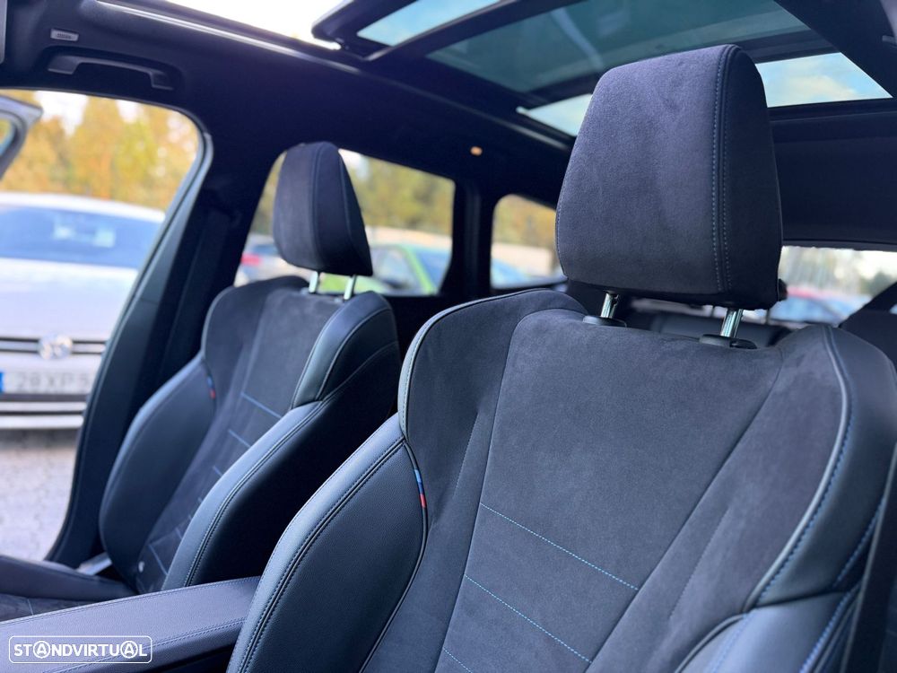 BMW iX1 xDrive30 M Sport Pack - 11