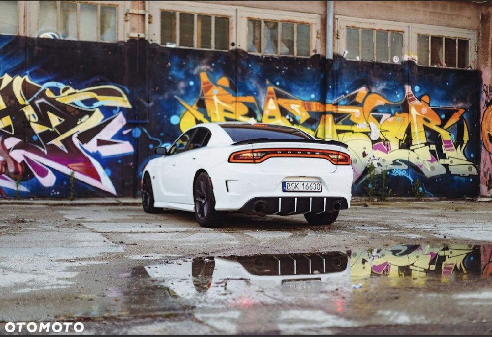 Dodge Charger 6.4 Scat Pack - 6