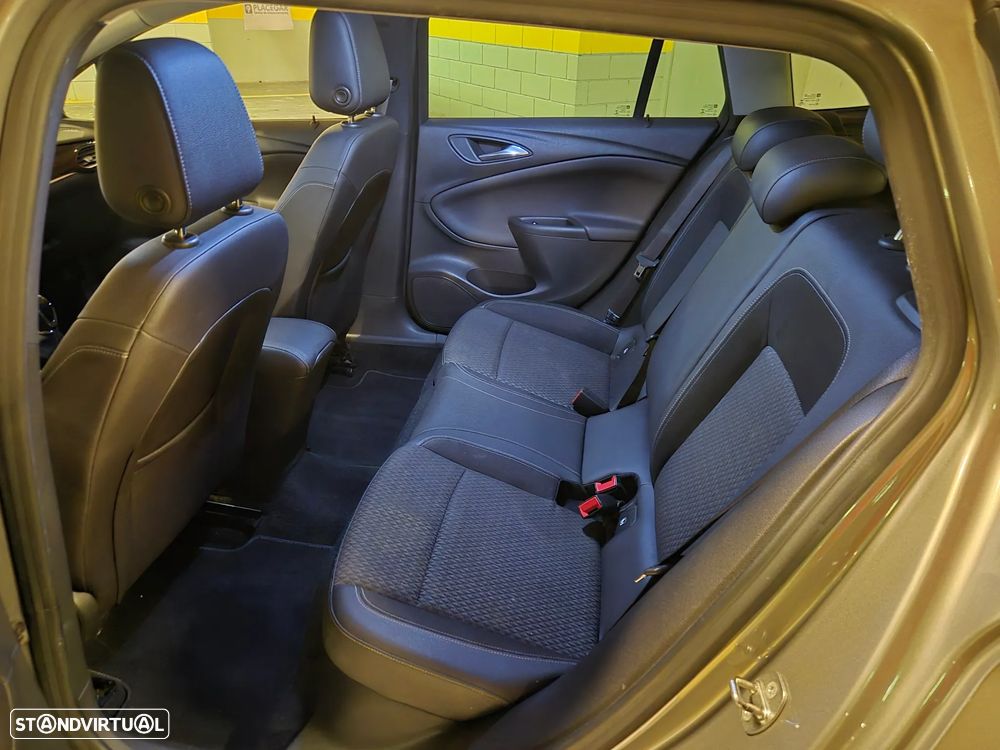 Opel Astra Sports Tourer 1.6 CDTI Innovation S/S - 27