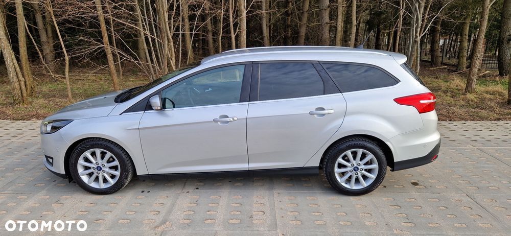 Ford Focus - 8