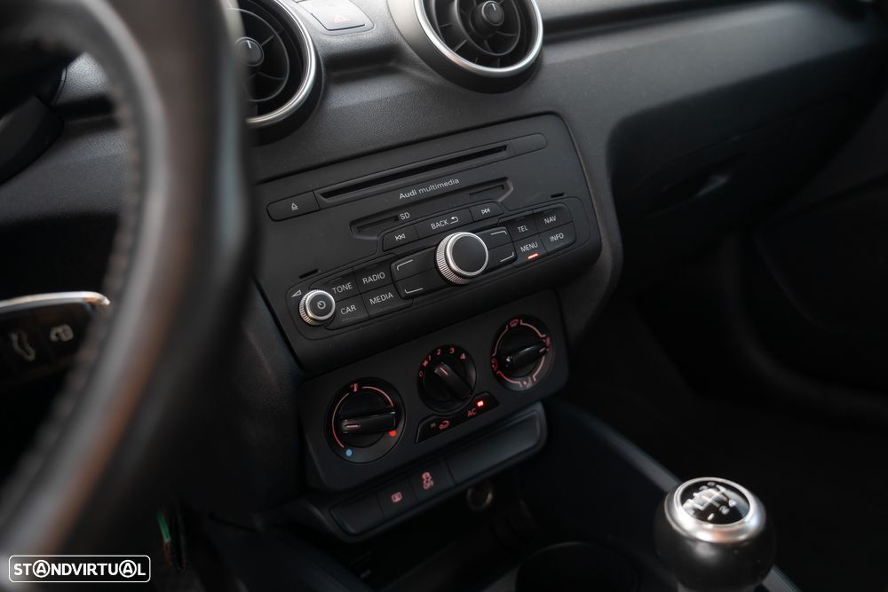 Audi A1 1.2 TFSI Attraction - 18