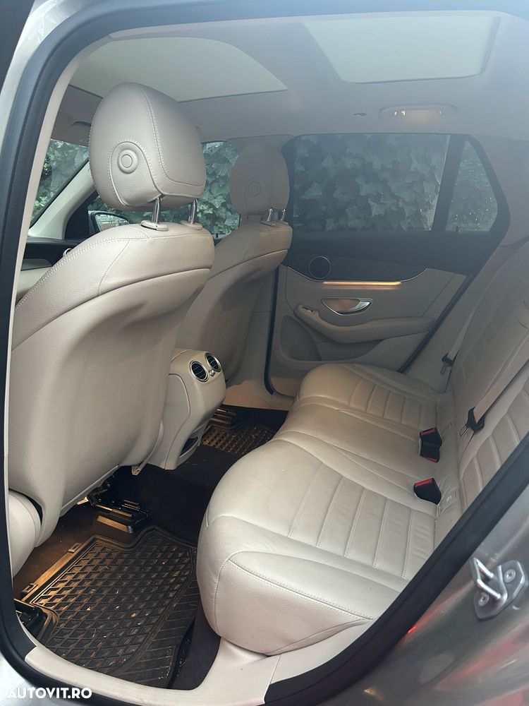 Mercedes-Benz GLC - 7