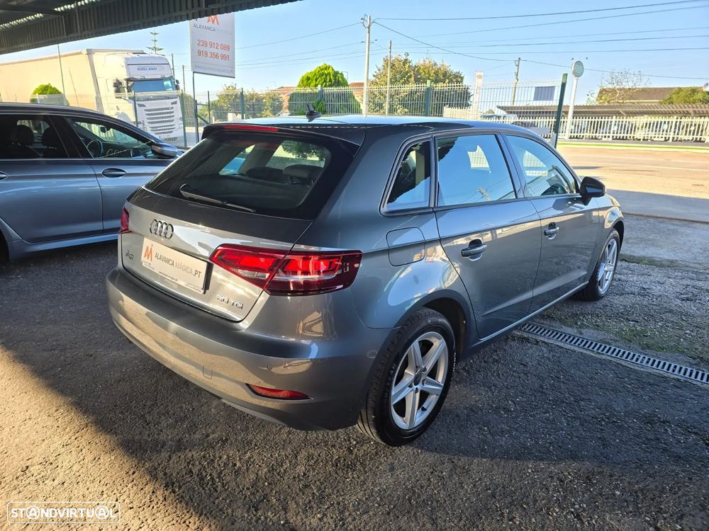 Audi A3 Sportback 1.6 TDI - 8