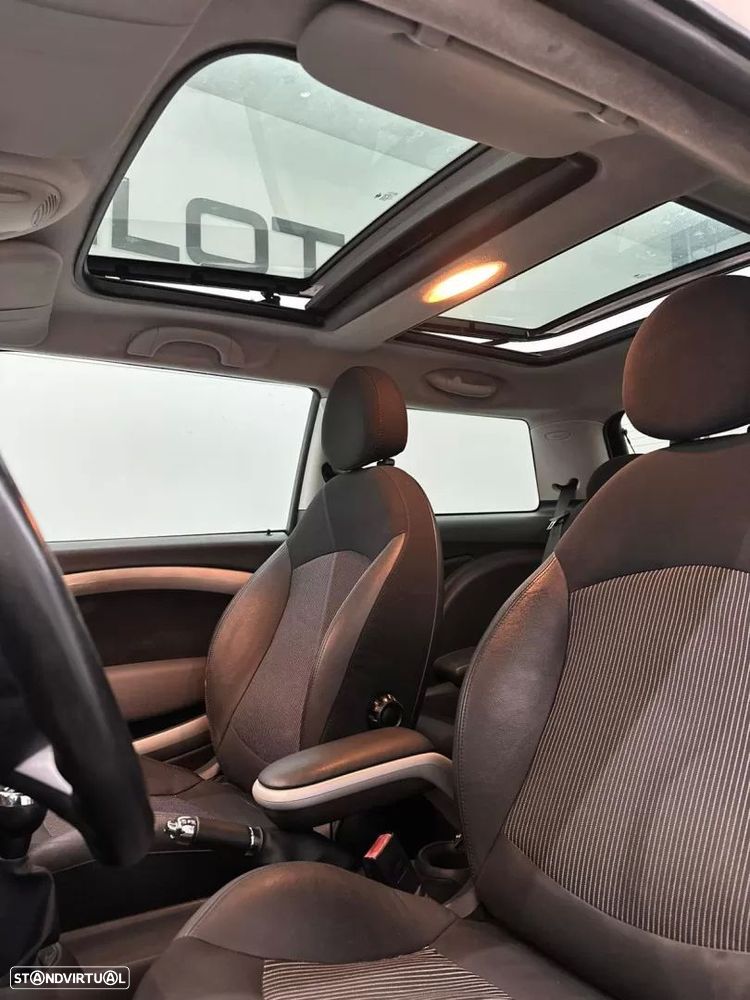 MINI 3 Portas Cooper D - 15