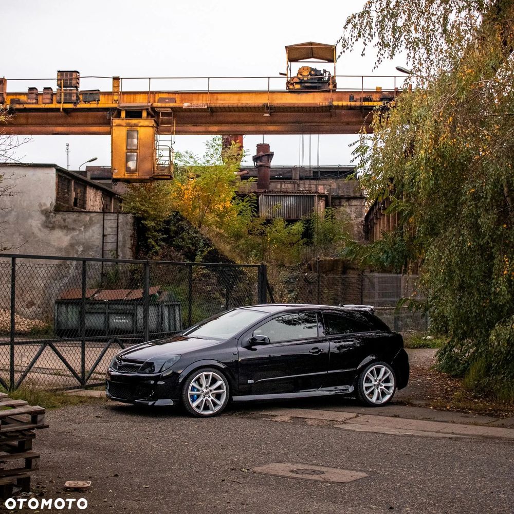 Opel Astra 1.9 CDTI Sport - 4