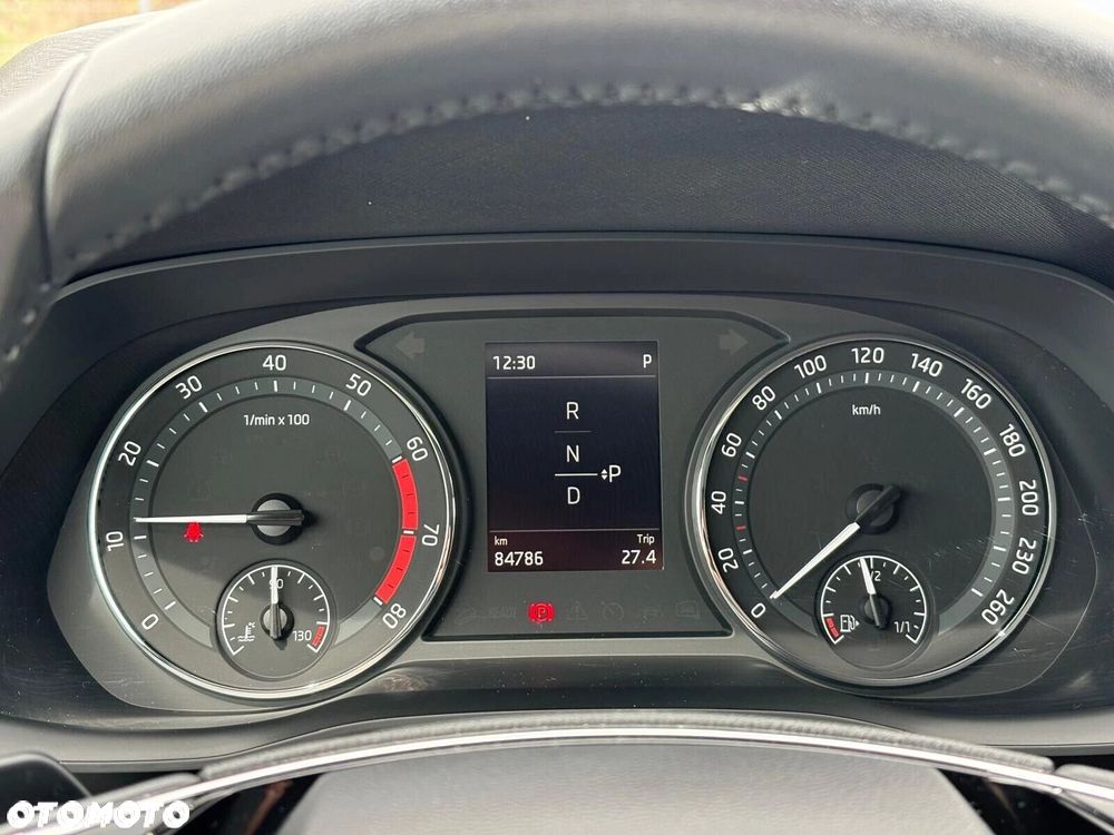 Skoda Octavia 1.5 TSI e-Tec Ambition DSG - 12