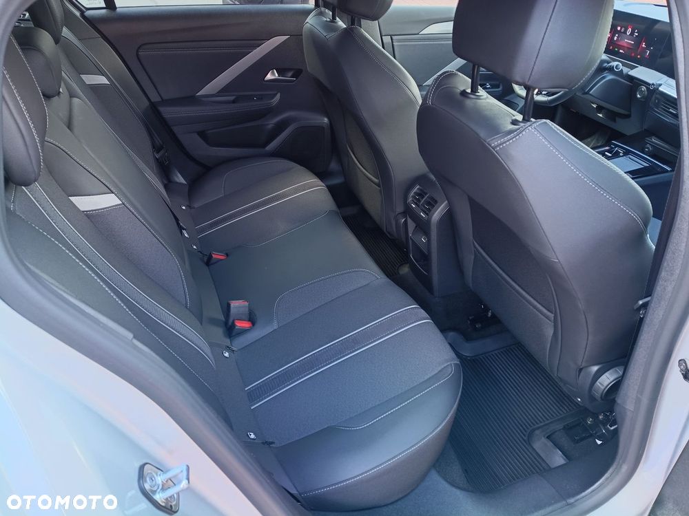 Opel Astra - 9
