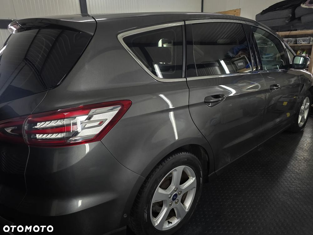 Ford S-Max 2.0 TDCi Titanium PowerShift - 8