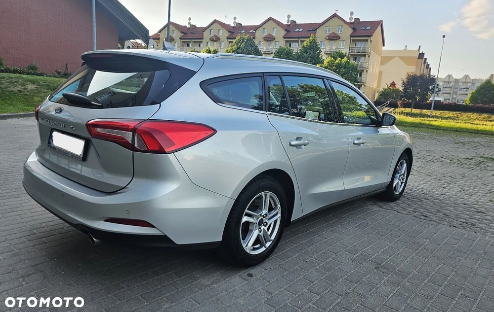 Ford Focus 1.5 EcoBlue SCR Connected - 4