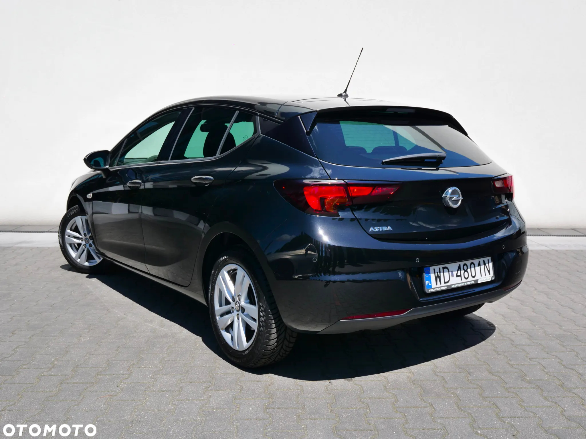 Opel Astra V 1.2 T GS Line S&S - 3
