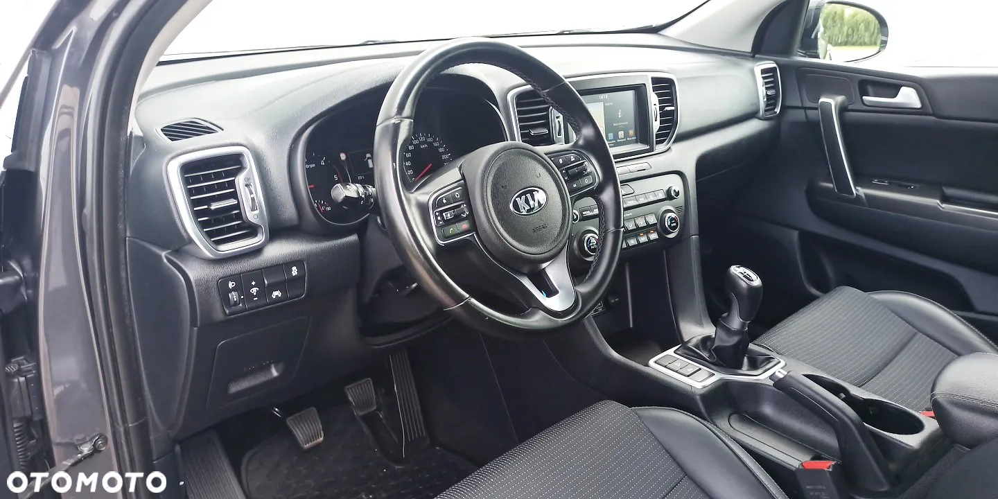Kia Sportage 1.7 CRDI 2WD Dream-Team Edition - 17